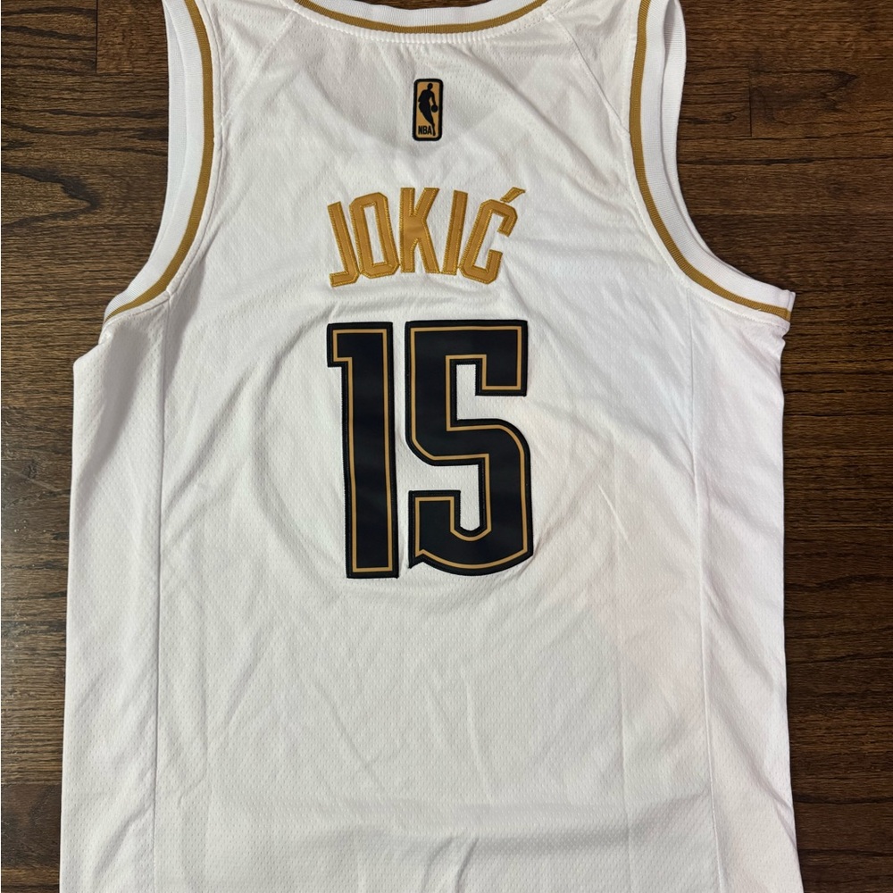 Jokic jersey - Picture 2 of 2